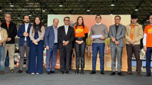 Seu Abraço Aquece arrecada mais de 192 mil peças para 586 instituições de todos os municípios de MS Seu Abraço Aquece arrecada mais de 192 mil peças para 586 instituições de todos os municípios de MS
