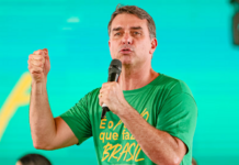Template Colunistas – Yhuldes Giovani
