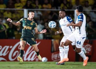 Category "Esportes" com ad especifico contratado
