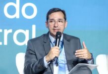 Template Colunistas – Yhuldes Giovani