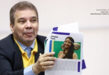 Template Colunistas – Yhuldes Giovani