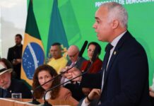 Template Colunistas – Yhuldes Giovani