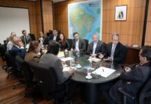 Template Colunistas – Yhuldes Giovani