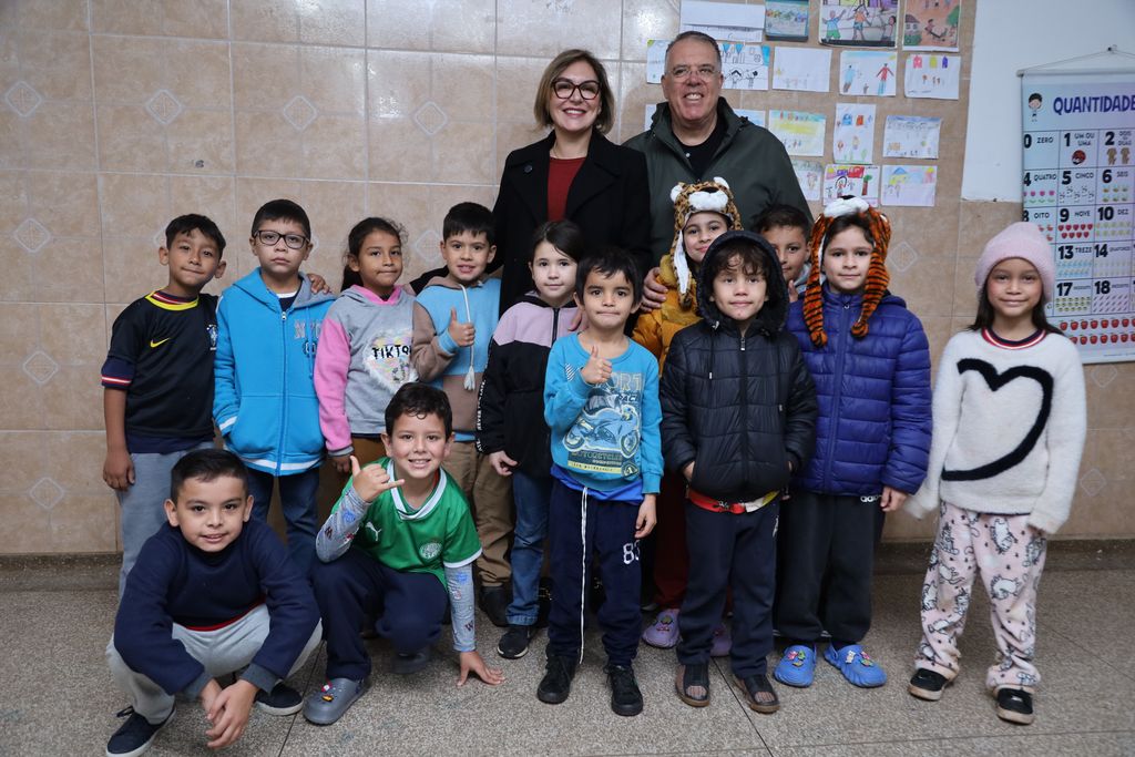Prefeitura de Ponta Porã entrega 26 mil peças de agasalhos para alunos e famílias em vulnerabilidade Prefeitura de Ponta Porã entrega 26 mil peças de agasalhos para alunos e famílias em vulnerabilidade