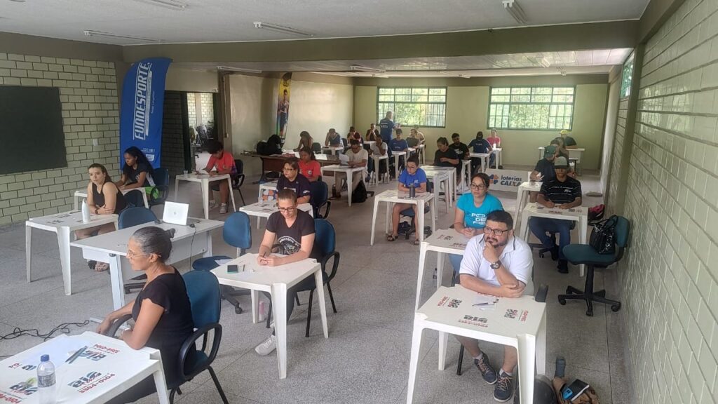 Nesta segunda-feira encerram as inscrições para o Curso de Arbitragem em Atletismo Nesta segunda-feira encerram as inscrições para o Curso de Arbitragem em Atletismo