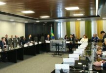 Template Colunistas – Yhuldes Giovani
