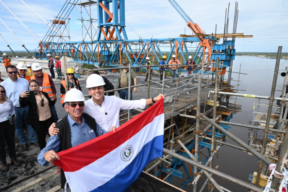 Peña dice que avanza la negociación del Anexo C de Itaipú entre Paraguay y Brasil