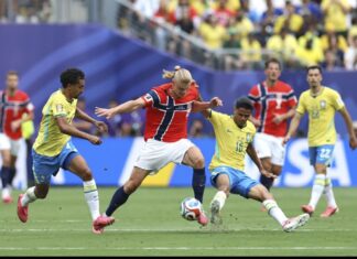 Category "Esportes" com ad especifico contratado