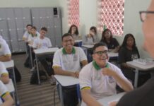 Template Colunistas – Yhuldes Giovani