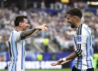 Category "Esportes" com ad especifico contratado