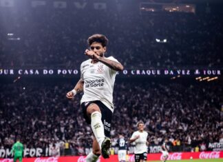 Category "Esportes" com ad especifico contratado