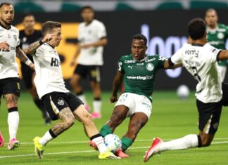 Category "Esportes" com ad especifico contratado