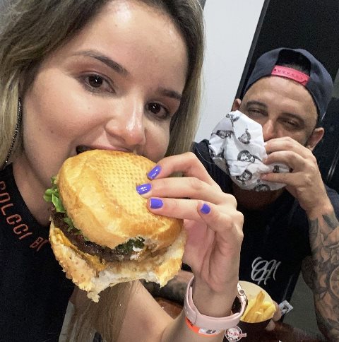 Saiba quem faz aniversário hoje, dia 18/07/26 Saiba quem faz aniversário hoje, dia 18/07/26