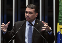Template Colunistas – Yhuldes Giovani
