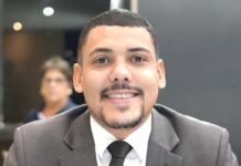 Template Colunistas – Yhuldes Giovani