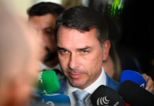 Template Colunistas – Yhuldes Giovani