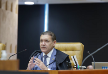Template Colunistas – Yhuldes Giovani