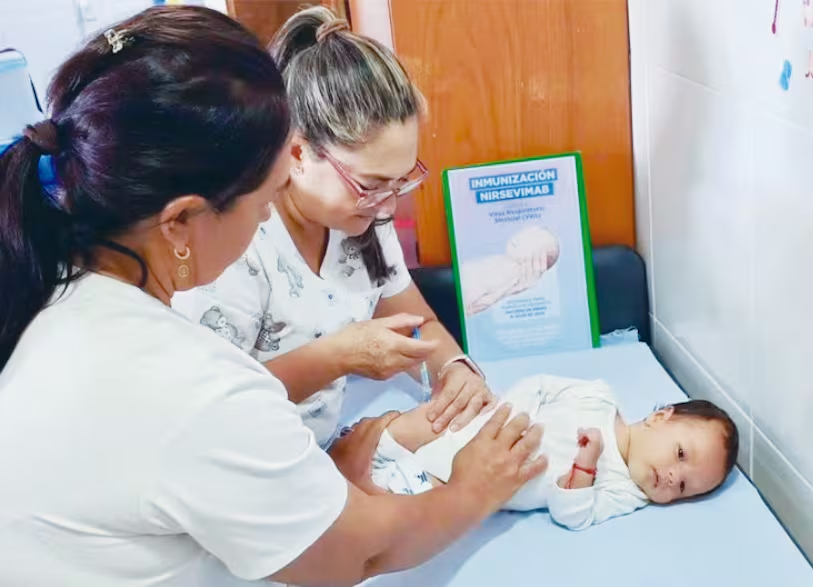 Salud supera los 1,2 millones de dosis aplicadas y refuerza el llamado a vacunarse contra virus respiratorios