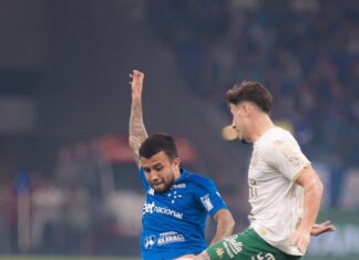 Category "Esportes" com ad especifico contratado