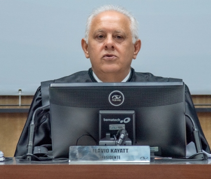 Eleição: Por unanimidade, Flávio Kayatt é reeleito presidente do TCE-MS