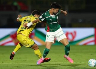 Category "Esportes" com ad especifico contratado