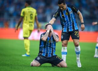 Category "Esportes" com ad especifico contratado