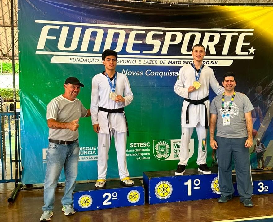 Ponta Porã conquista duas medalhas de prata no taekwondo nos Jogos Escolares Ponta Porã conquista duas medalhas de prata no taekwondo nos Jogos Escolares