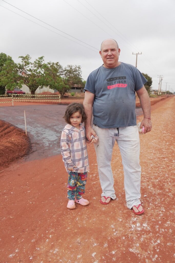 Ponta Porã: Asfalto muda realidade do distrito de Nova Itamarati Ponta Porã: Asfalto muda realidade do distrito de Nova Itamarati
