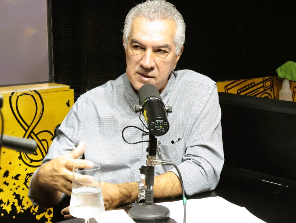 Reinaldo lamenta déficit habitacional de 5 milhões no país e reclama mais recursos
