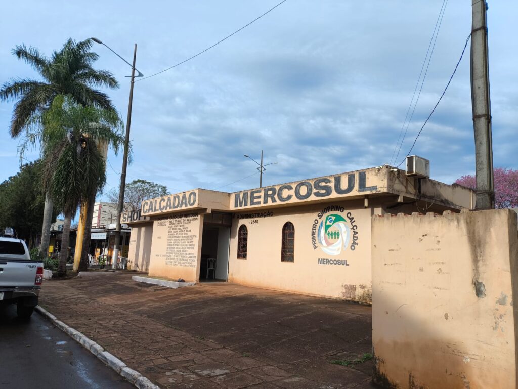 Ponta Porã: Comerciantes do Shopping Calçadão Mercosul devem fazer cadastramento até dia 28