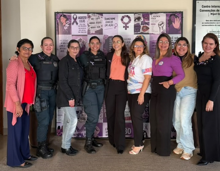 Prefeitura promove capacitação da Rede de Prevenção e Enfrentamento à Violência contra Meninas e Mulheres Prefeitura promove capacitação da Rede de Prevenção e Enfrentamento à Violência contra Meninas e Mulheres