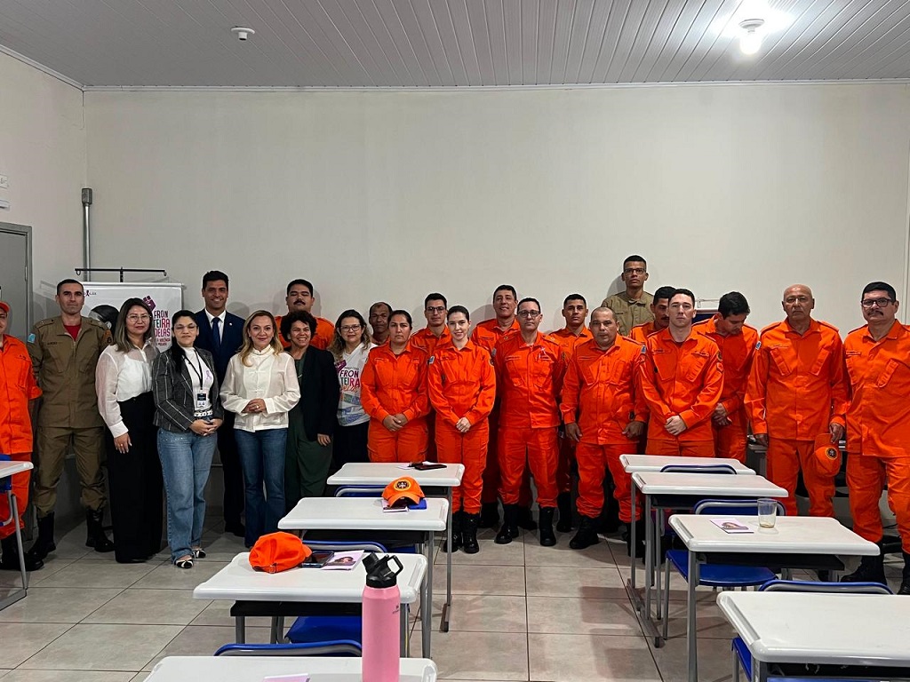 Fronteira Delas realiza 30 ações, alcança mais de 2 mil pessoas e fortalece rede de proteção em Ponta Porã Fronteira Delas realiza 30 ações, alcança mais de 2 mil pessoas e fortalece rede de proteção em Ponta Porã