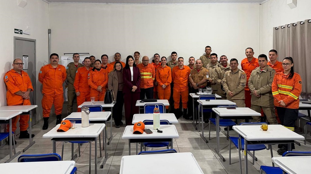 Fronteira Delas realiza 30 ações, alcança mais de 2 mil pessoas e fortalece rede de proteção em Ponta Porã Fronteira Delas realiza 30 ações, alcança mais de 2 mil pessoas e fortalece rede de proteção em Ponta Porã