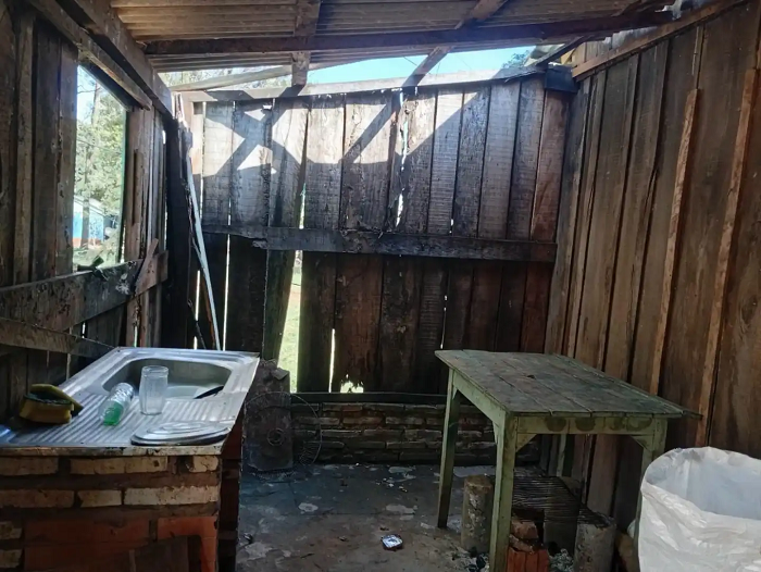 Subcomisaria de Acepar se cae a pedazos y cuenta apenas con cuatro policías para toda la zona