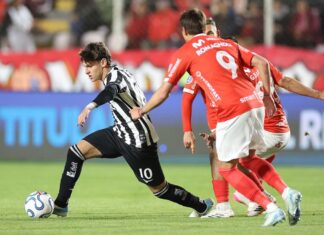 Category "Esportes" com ad especifico contratado