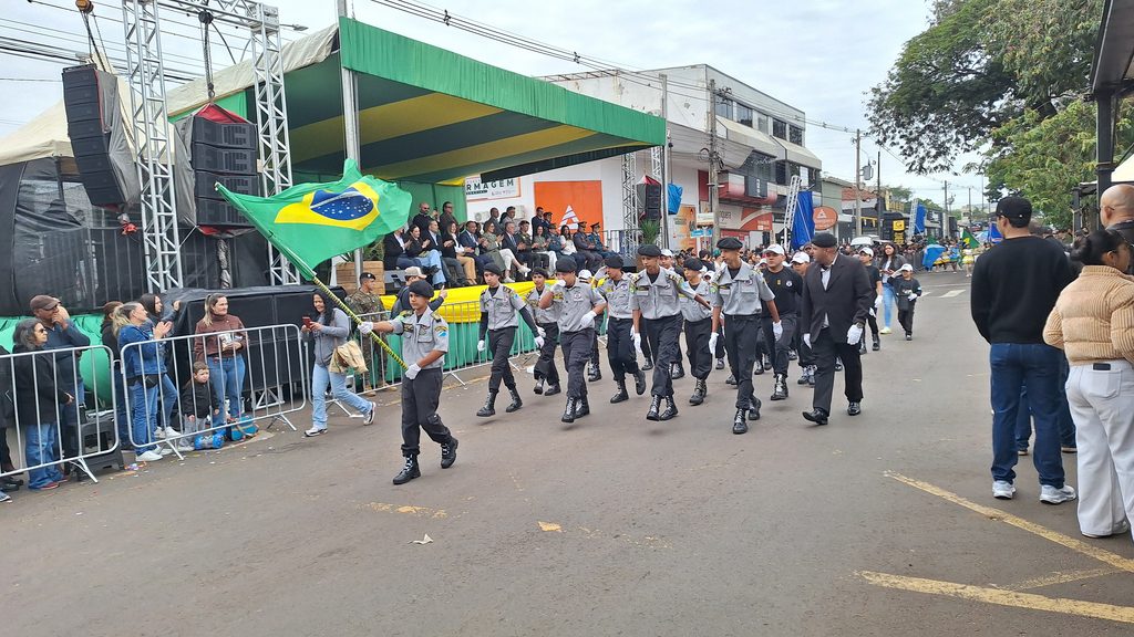 Ponta Porã: Brasil celebra o seu 204º aniversário de Independência. Confira as fotos do desfile, II parte Ponta Porã: Brasil celebra o seu 204º aniversário de Independência. Confira as fotos do desfile, II parte