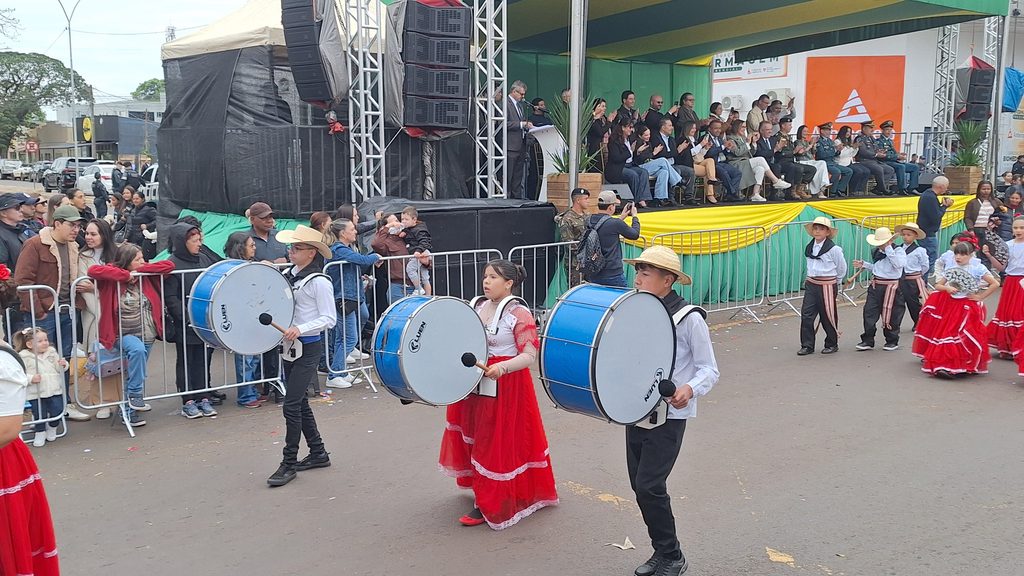 Ponta Porã: Brasil celebra o seu 204º aniversário de Independência. Confira as fotos do desfile, II parte Ponta Porã: Brasil celebra o seu 204º aniversário de Independência. Confira as fotos do desfile, II parte