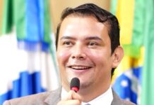Template Colunistas – Yhuldes Giovani