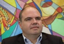 Template Colunistas – Yhuldes Giovani