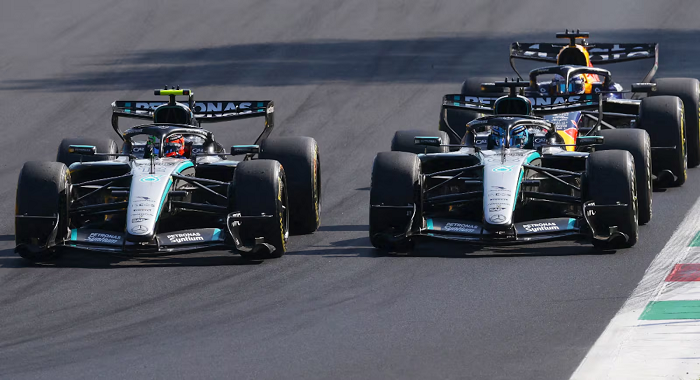 Antonelli faz história em Monza: italiano larga em 19º, vence Russell e conquista GP em casa Antonelli faz história em Monza: italiano larga em 19º, vence Russell e conquista GP em casa
