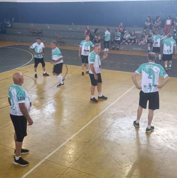 Ponta Porã: Equipe do Vôlei Adaptado 45+ recebeu atletas de Rochedo Ponta Porã: Equipe do Vôlei Adaptado 45+ recebeu atletas de Rochedo