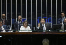 Template Colunistas – Yhuldes Giovani