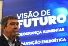Template Colunistas – Yhuldes Giovani