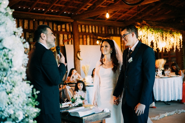 Casamento de Mirela e Rafael é marcado por emoção e momentos inesquecíveis em Amambai Casamento de Mirela e Rafael é marcado por emoção e momentos inesquecíveis em Amambai