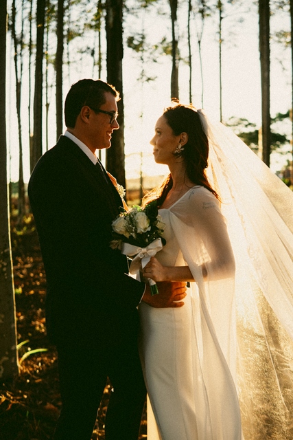 Casamento de Mirela e Rafael é marcado por emoção e momentos inesquecíveis em Amambai Casamento de Mirela e Rafael é marcado por emoção e momentos inesquecíveis em Amambai