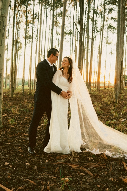 Casamento de Mirela e Rafael é marcado por emoção e momentos inesquecíveis em Amambai Casamento de Mirela e Rafael é marcado por emoção e momentos inesquecíveis em Amambai