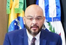 Template Colunistas – Yhuldes Giovani