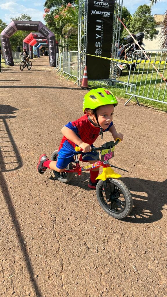 Em shopping da Capital, prova de ciclismo infantil incentiva a prática esportiva desde cedo Em shopping da Capital, prova de ciclismo infantil incentiva a prática esportiva desde cedo