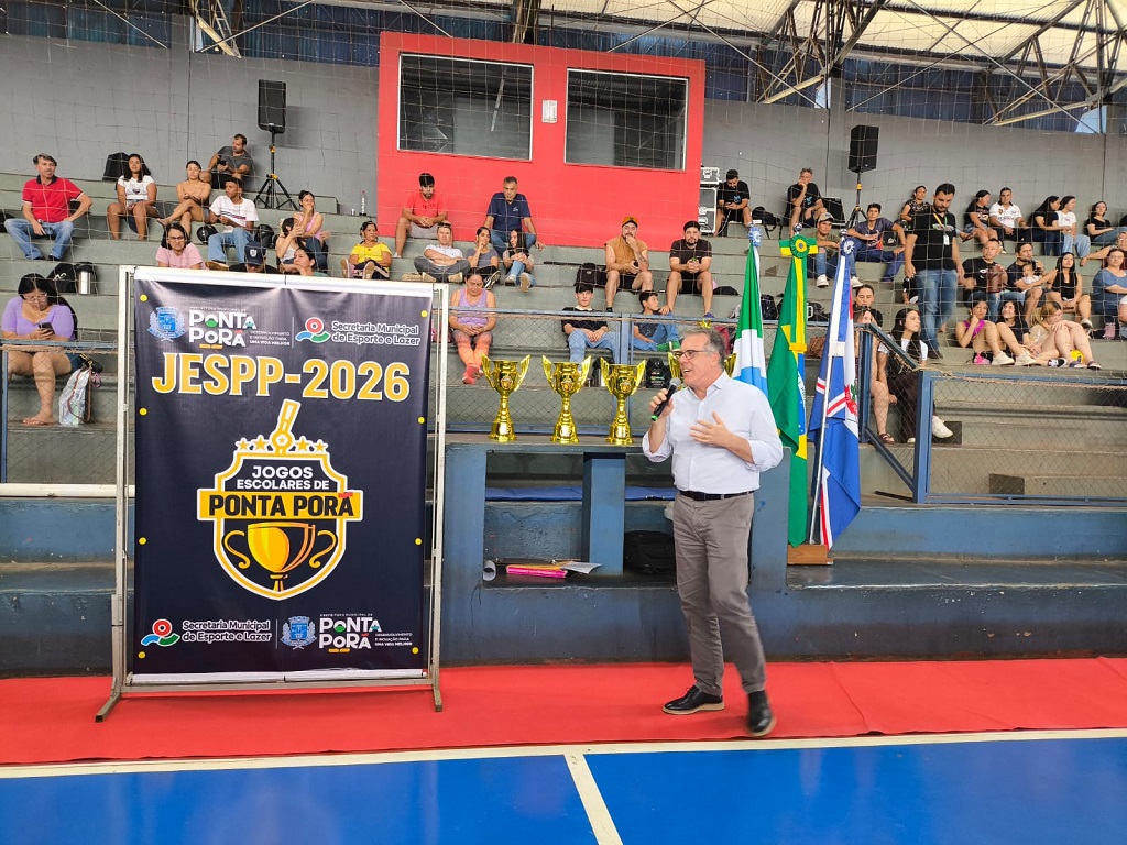 Jogos Escolares de Ponta Porã são abertos com representantes de 31 escolas Jogos Escolares de Ponta Porã são abertos com representantes de 31 escolas