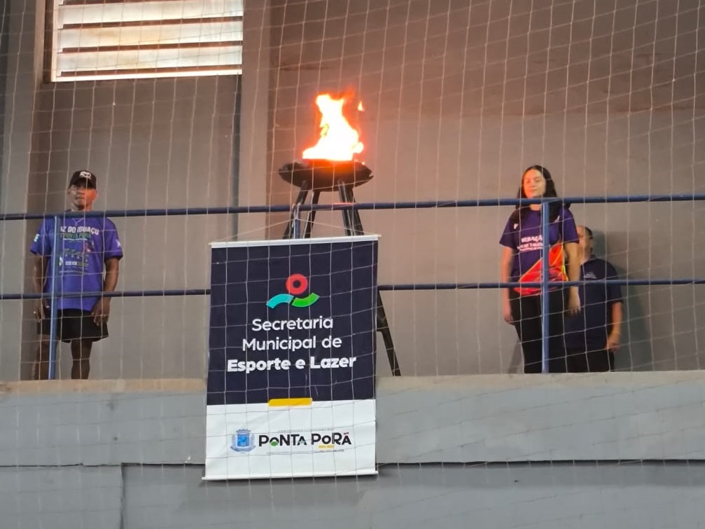 Jogos Escolares de Ponta Porã são abertos com representantes de 31 escolas Jogos Escolares de Ponta Porã são abertos com representantes de 31 escolas